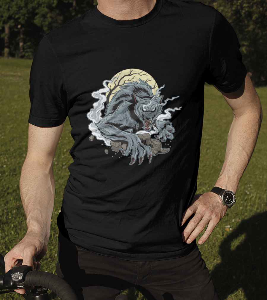 Spooky Horror Wolf Full Moon Creature With Claws And Smoke T-Shirt