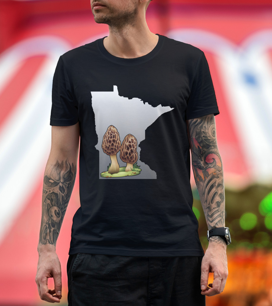 Minnesota Map with Two Morel Mushrooms in Front T-Shirt