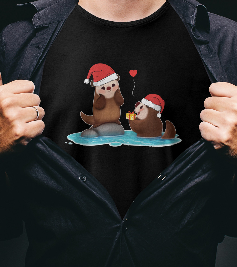 Cute Otter Santa With Gift And Heart On Ice T-Shirt