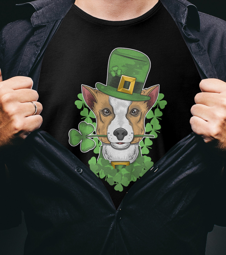 St Patrick Day Corgi With Shamrock And Leprechaun Hat T-Shirt