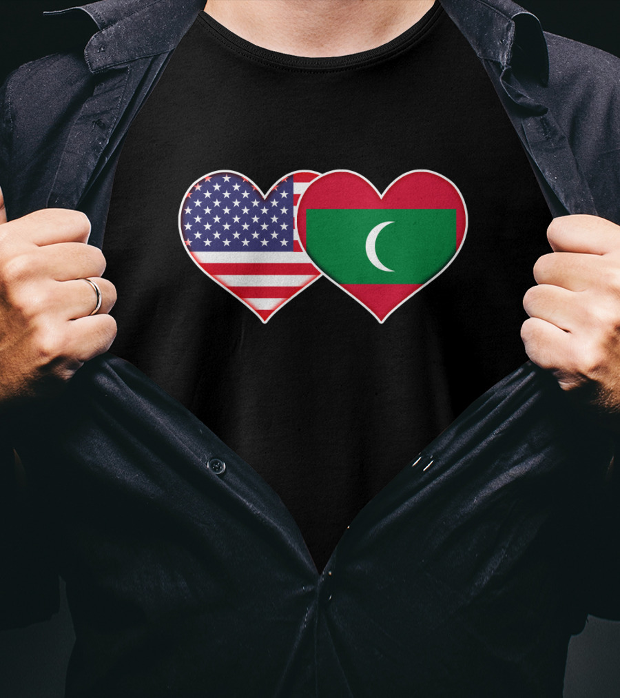 USA And Maldives Flag Hearts T-Shirt
