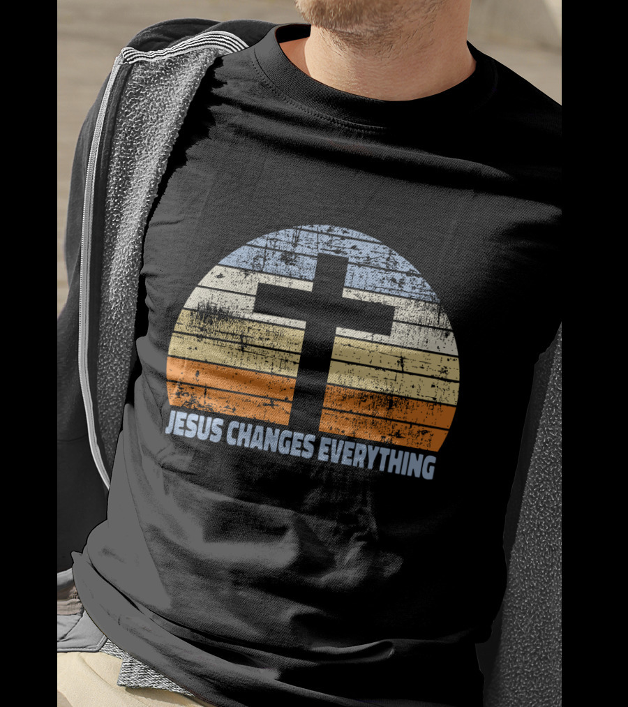 Faith Cross Jesus Changes Everything Vintage Christian Retro Sunset T-Shirt