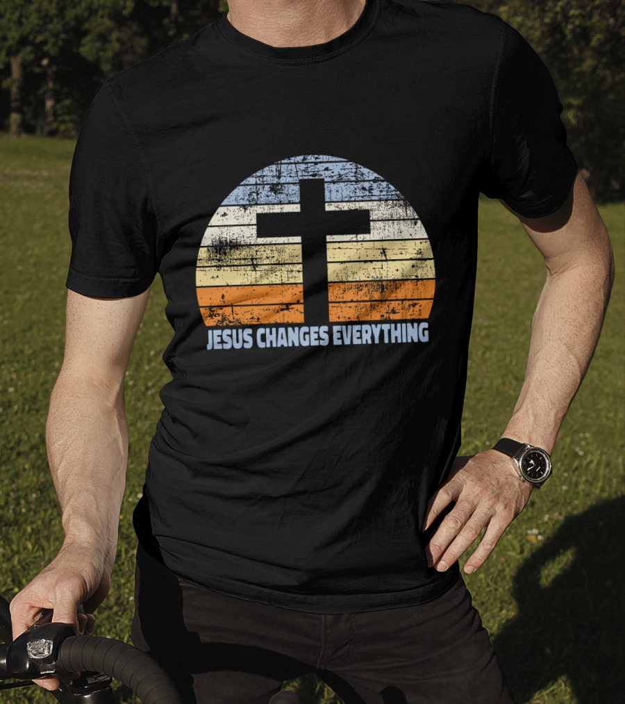 Faith Cross Jesus Changes Everything Vintage Christian Retro Sunset T-Shirt