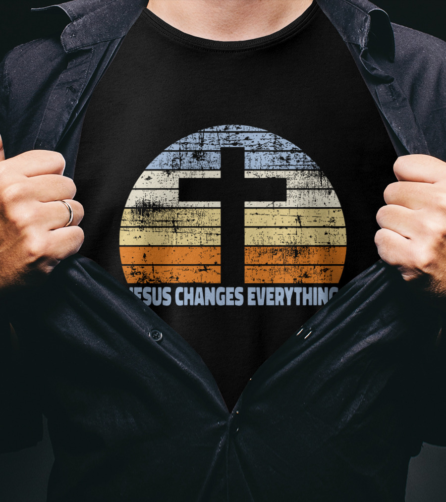 Faith Cross Jesus Changes Everything Vintage Christian Retro Sunset T-Shirt