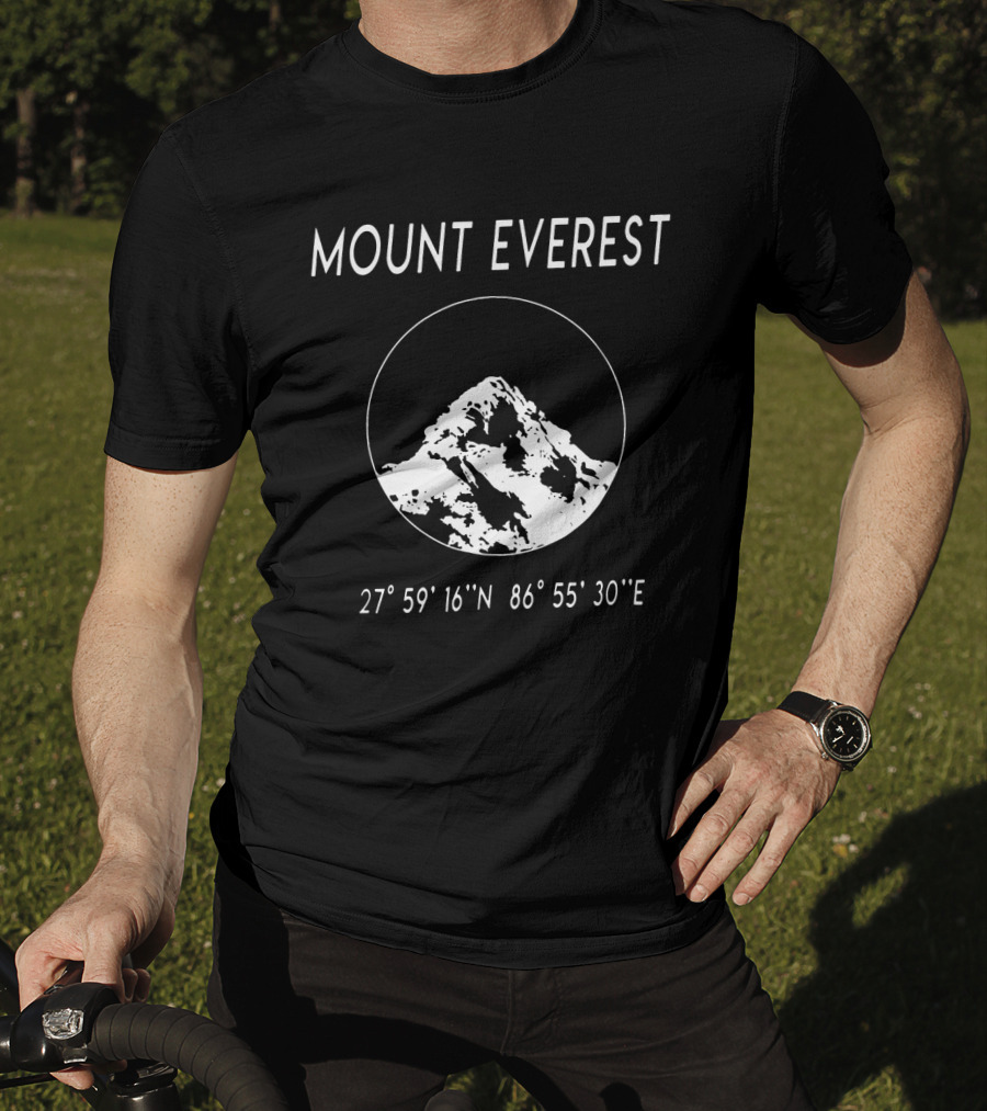 MOUNT EVEREST 27° 59' 16 N 86° 55' 30 E T-Shirt