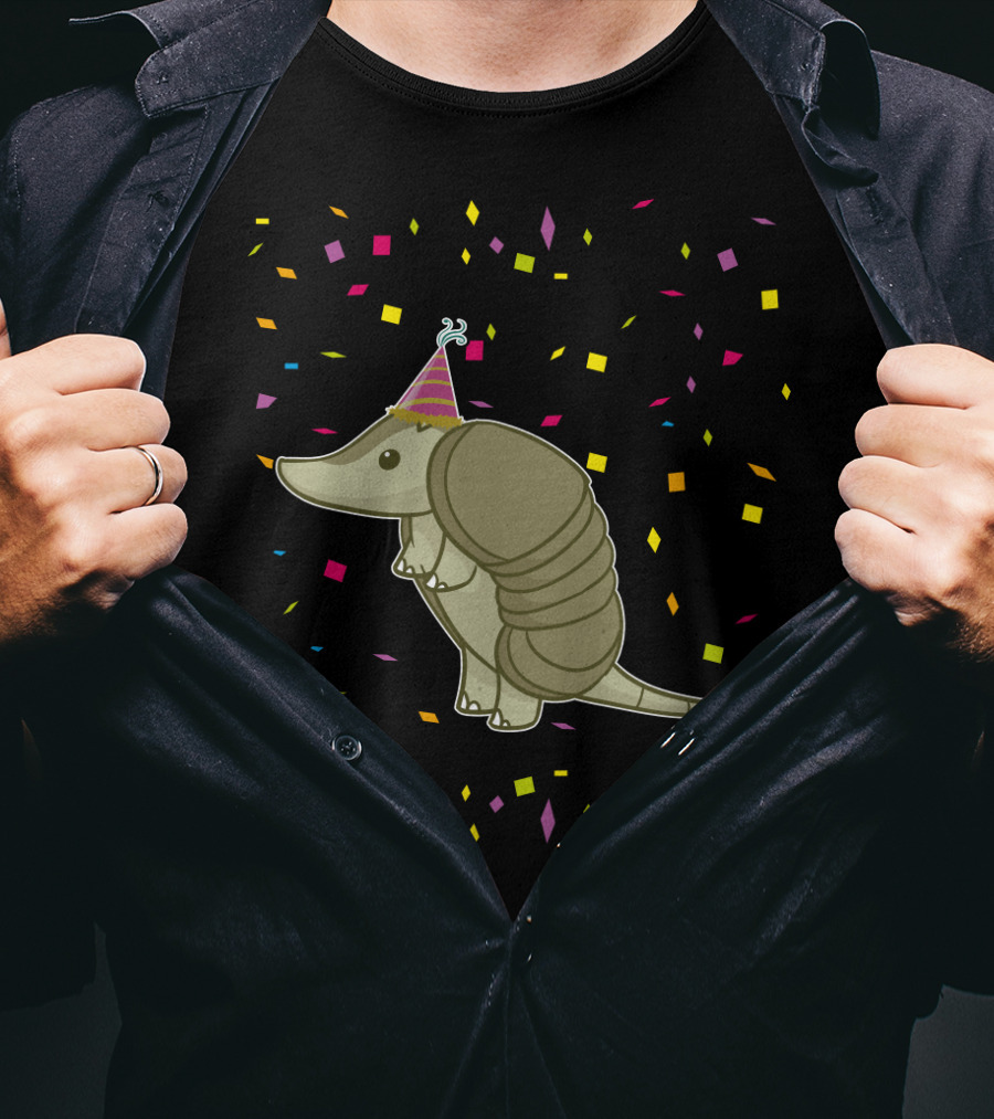 Funny Armadillo Birthday Celebration With Party Hat And Confetti T-Shirt