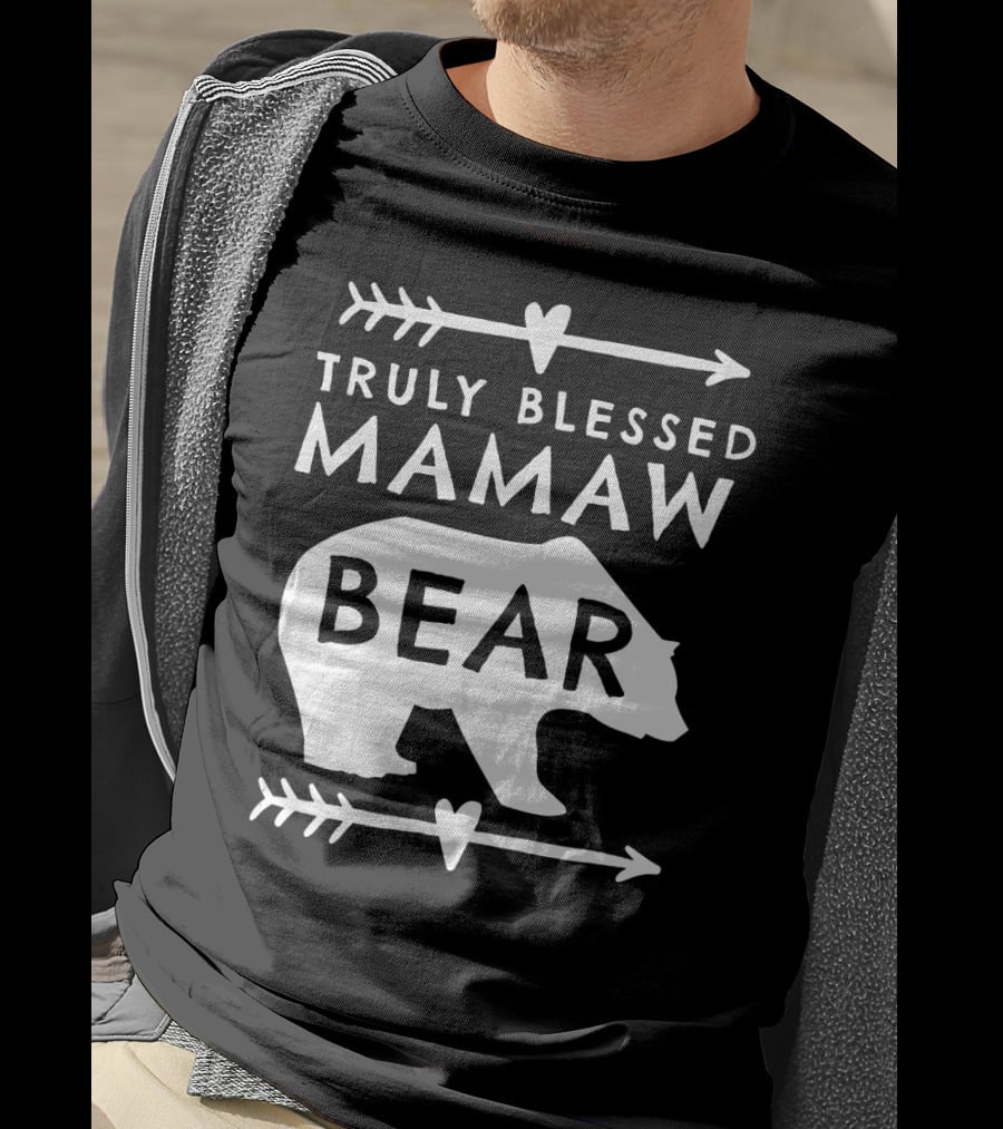 Truly Blessed Mamaw Bear Grandma Bear Silhouette Arrows Hearts T-Shirt