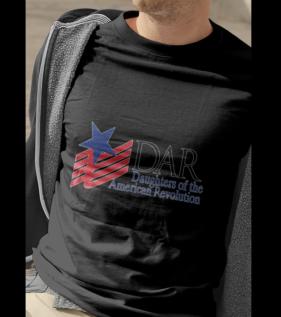 DAR Daughters Of The American Revolution Red White Blue Star Emblem T-Shirt