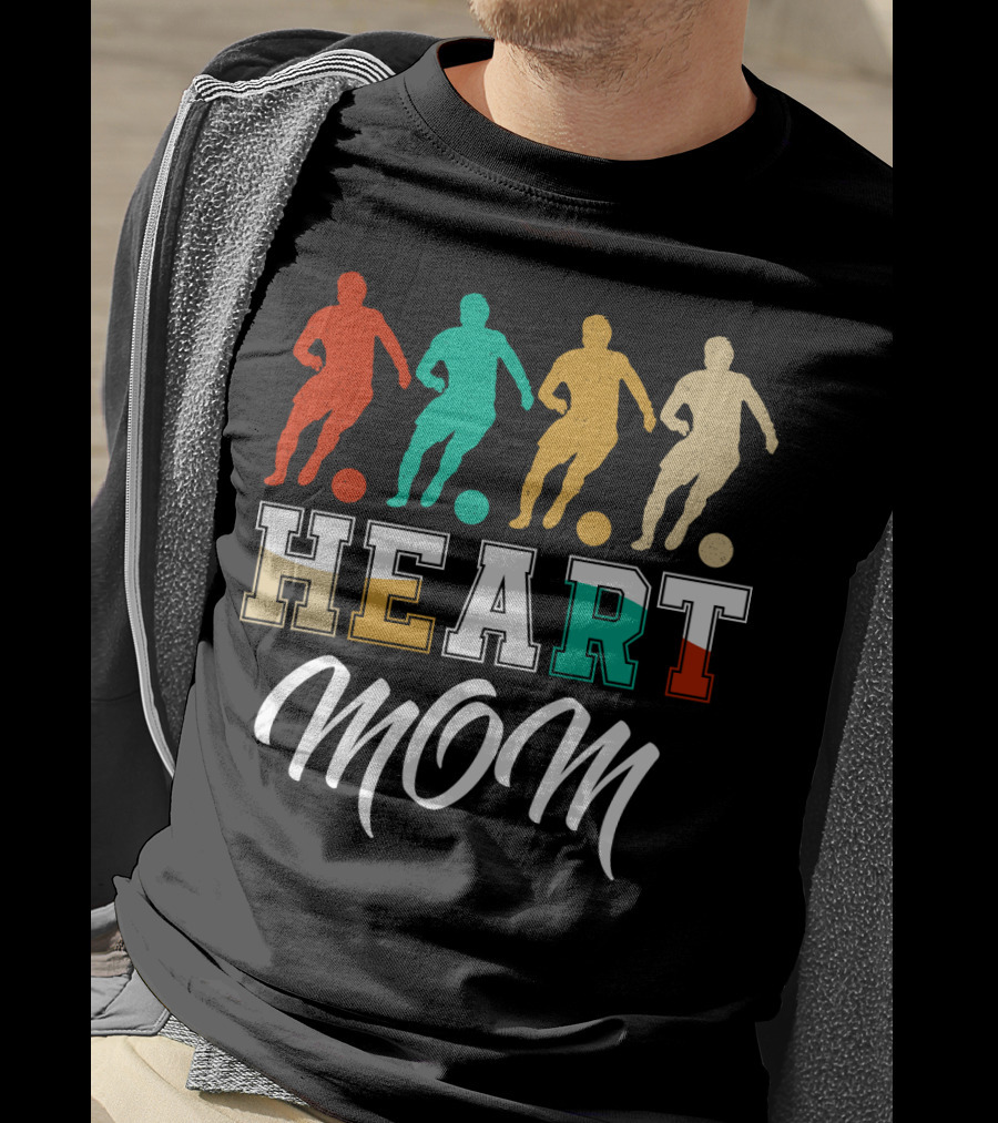 Soccer Heart Mom Vintage Dribbling T-Shirt