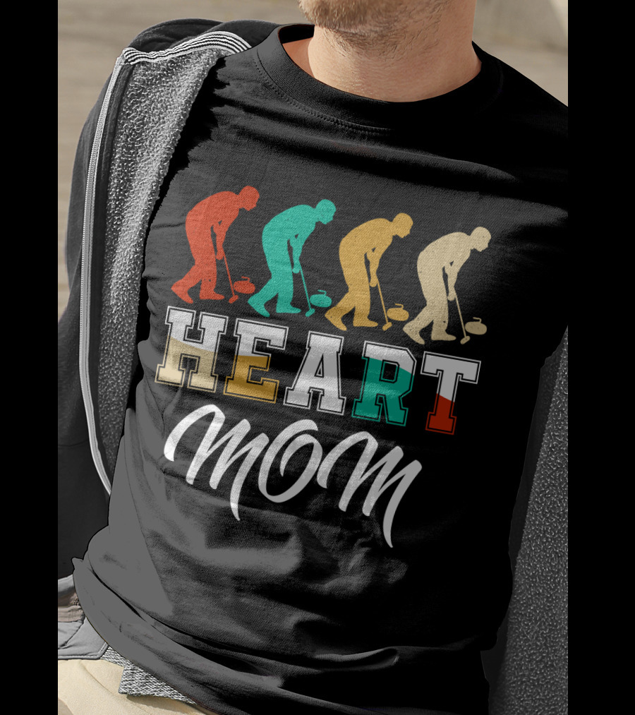 HEART Mom Curling Players T-Shirt