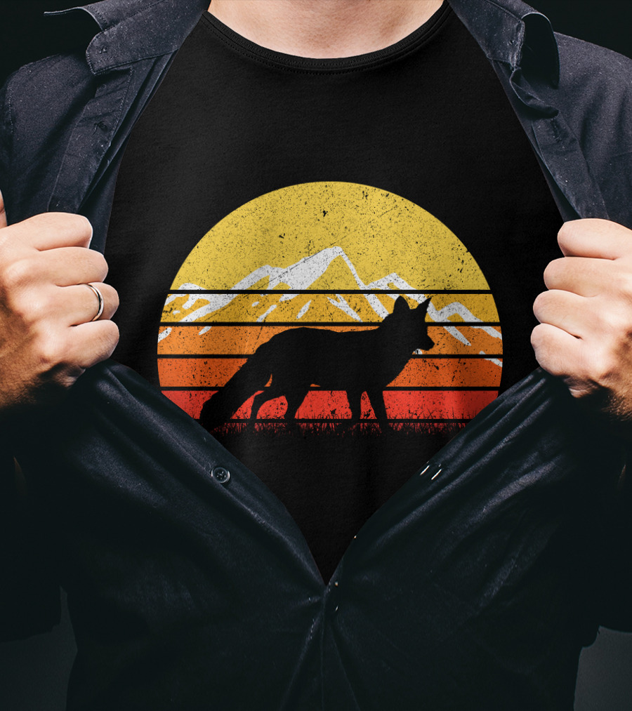 Retro Vintage Fox Silhouette With Mountains And Sunset Stripes T-Shirt