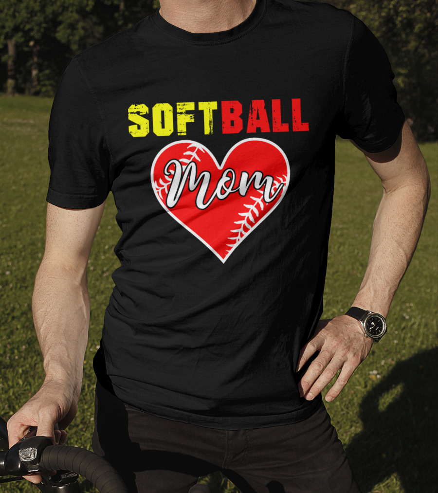 Softball Mom Heart Softball Fans T-Shirt