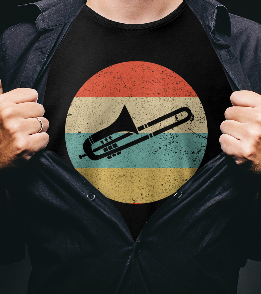 Vintage Retro Trombone Graphic On Striped Circle Background T-Shirt