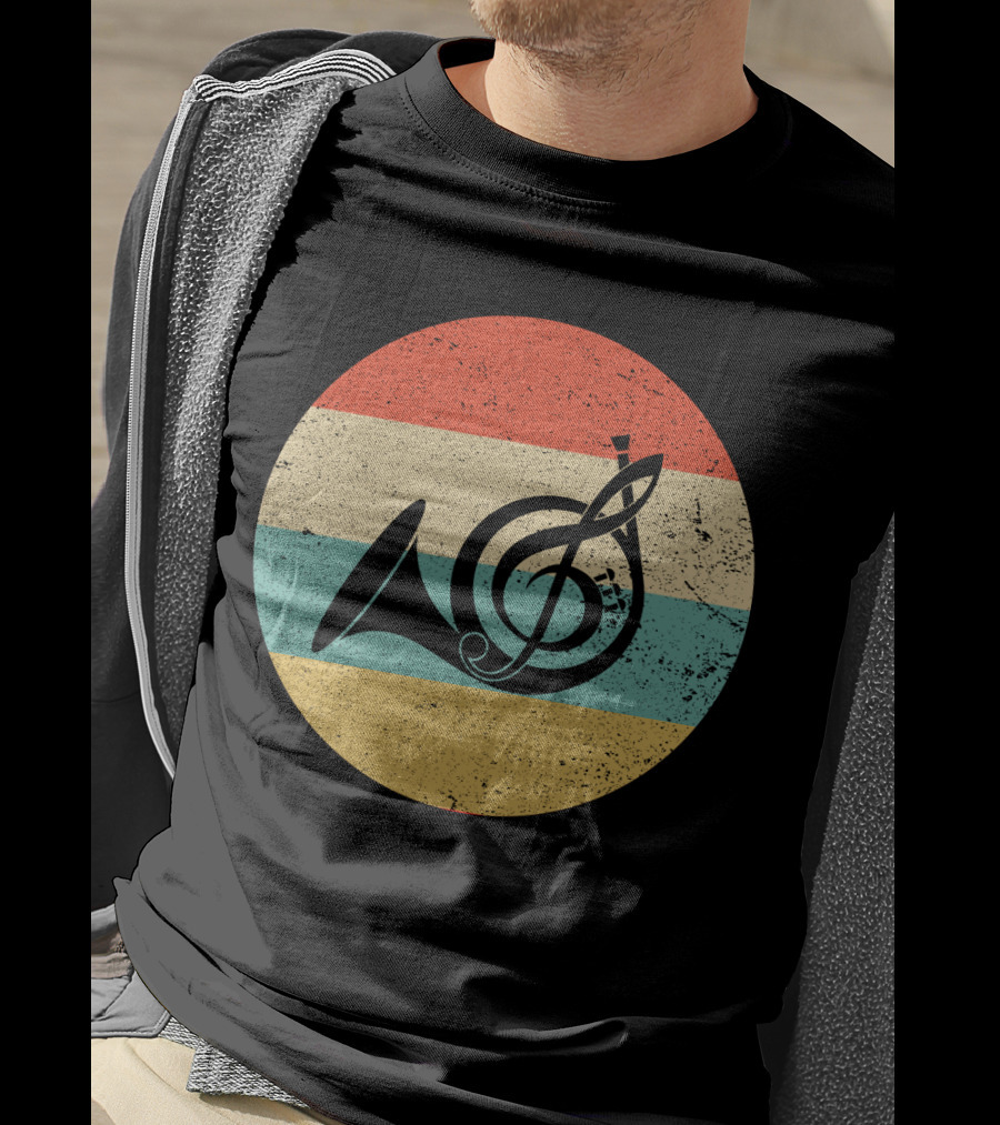 Vintage Retro Treble Clef French Horn Circle T-Shirt