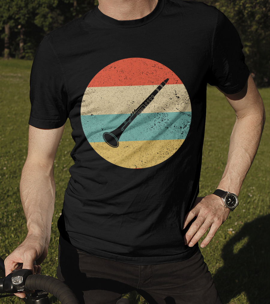 Vintage Retro Oboe Circle With Distressed Stripes T-Shirt