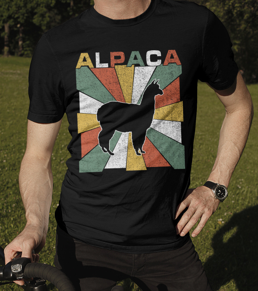 Alpaca Retro 70s Silhouette Vintage Colors T-Shirt