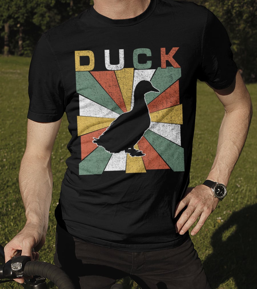 Duck Retro 70s Vintage Silhouette Sunburst T-Shirt