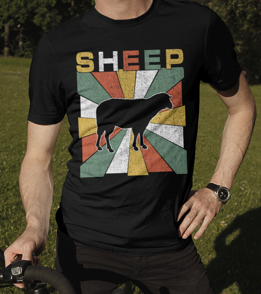 Sheep Retro 70s Vintage Silhouette Sunburst T-Shirt