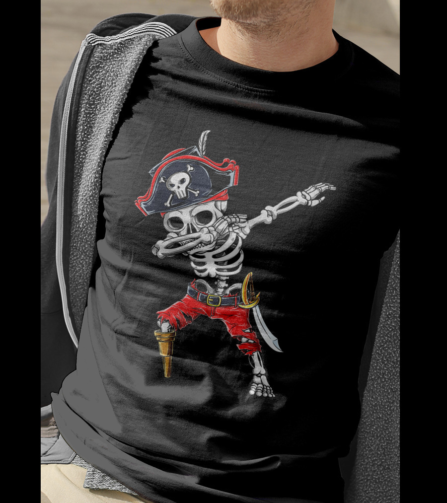 Dabbing Skeleton Pirate With Skull Hat And Sword T-Shirt