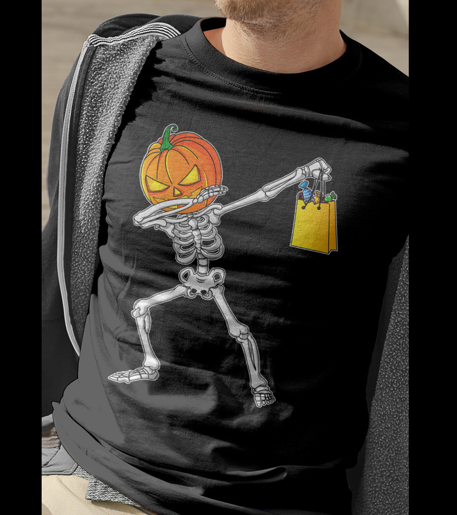 Funny Dabbing Skeleton With Pumpkin Head And Candy Bag For Halloween Kids T-Shirt