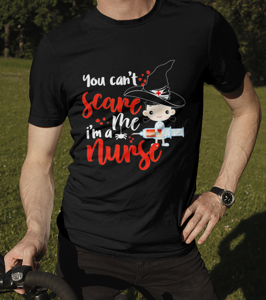 You Can't Scare Me I'm A Nurse Halloween Witch Hat Syringe T-Shirt