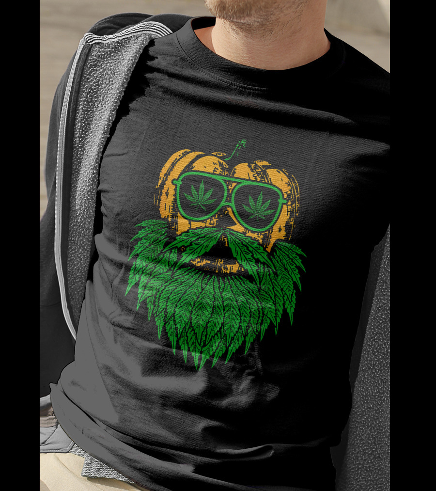 Weed Leaf Bearded Pumpkin With Sunglasses Costume Cool T-Shirt