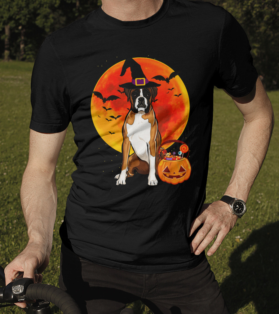 Boxer Dog With Witch Hat Pumpkin Full Moon Halloween Bats T-Shirt