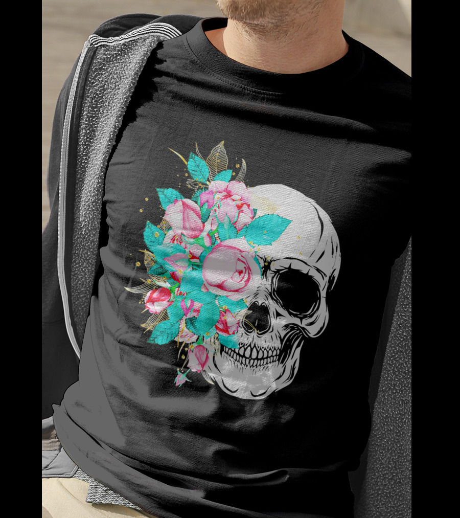Flower Skull Floral Fusion With Vintage Rose Elements T-Shirt