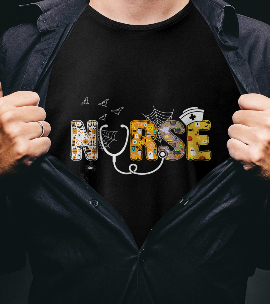 Nurse Halloween Boo Pumpkin Spider Witch Hat Bats Ghosts Cobwebs T-Shirt