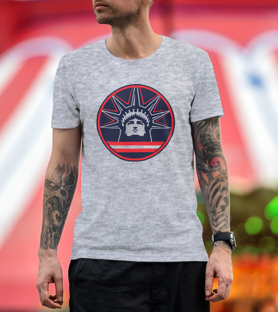 Mau Xam Statue of Liberty Emblem T-Shirt