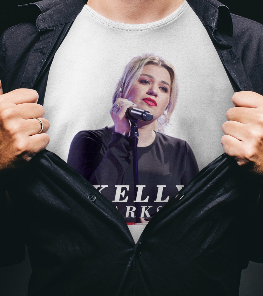 KELLY CLARKSON Concert Performance Microphone Stage T-Shirt