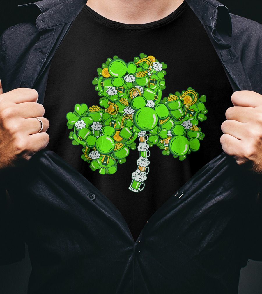 Shamrock Mickey Mouse St. Patrick's Day Beer Mugs And Gold Coins T-Shirt