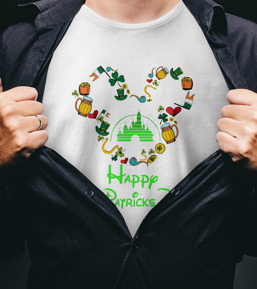 Happy St. Patrick's Day Castle And Shamrocks T-Shirt