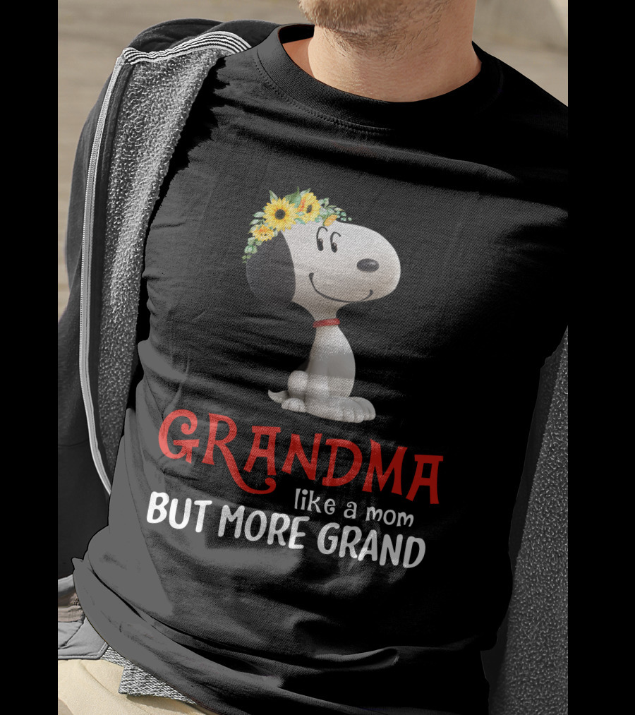 GRANDMA Like A Mom But More Grand Snoopy Sunflower Crown T-Shirt