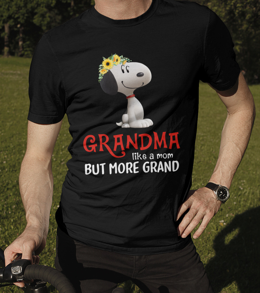 GRANDMA Like A Mom But More Grand Snoopy Sunflower Crown T-Shirt