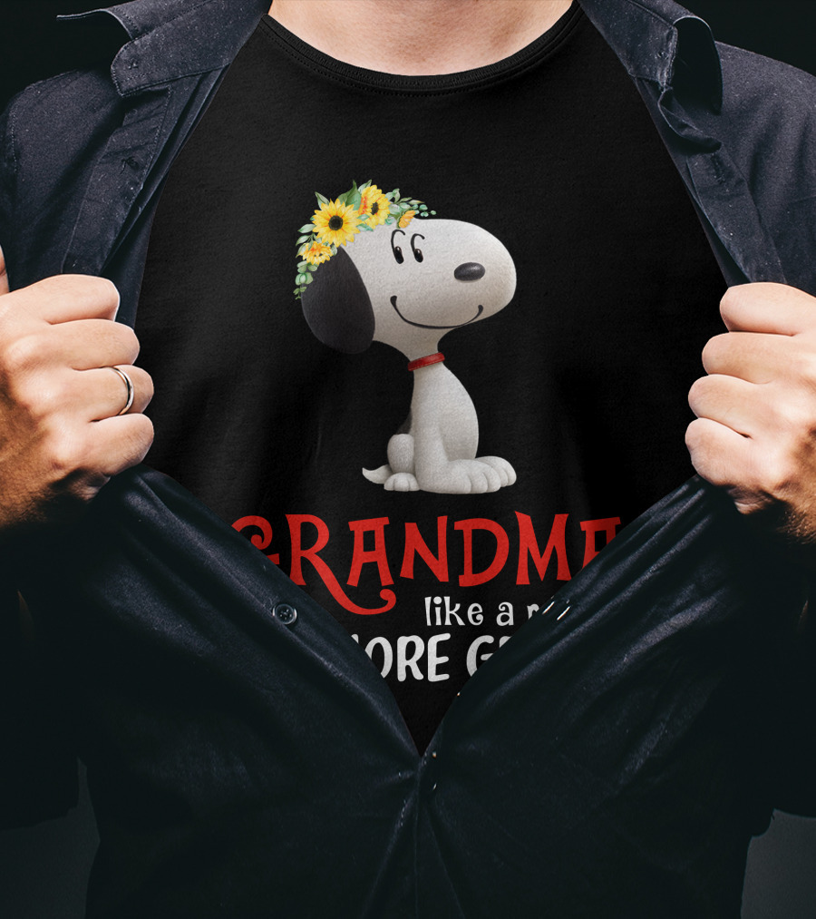 GRANDMA Like A Mom But More Grand Snoopy Sunflower Crown T-Shirt