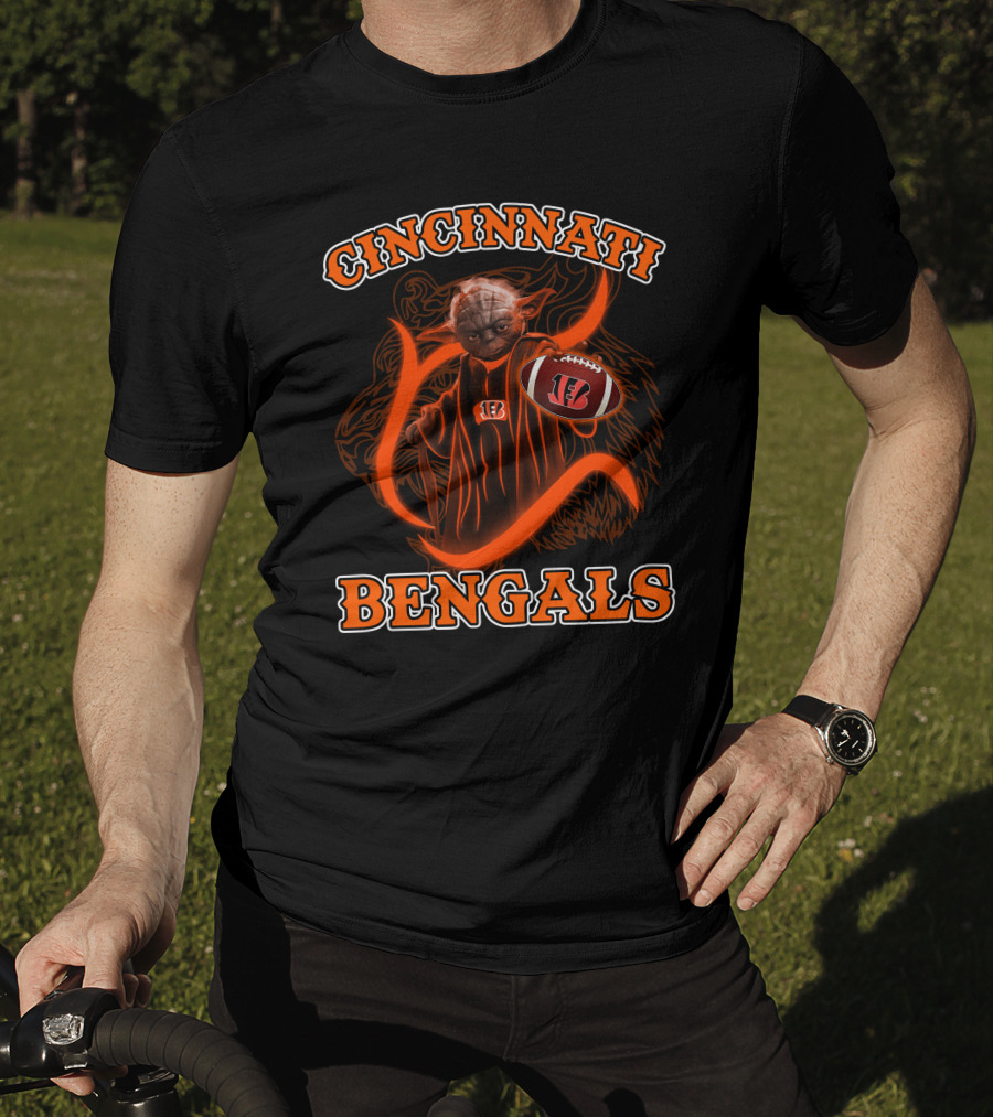 Cincinnati Bengals Yoda Football Force T-Shirt