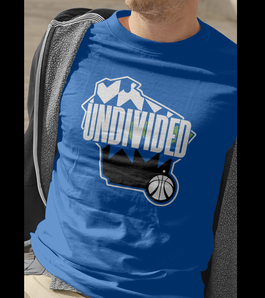 Pat Connaughton Undivided Milwaukee Basketball Map Blue T-Shirt