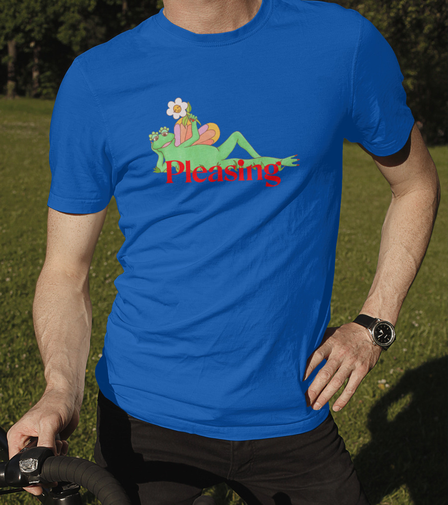 Pleasing Frog With Flower On Sky Blue Crewneck T-Shirt