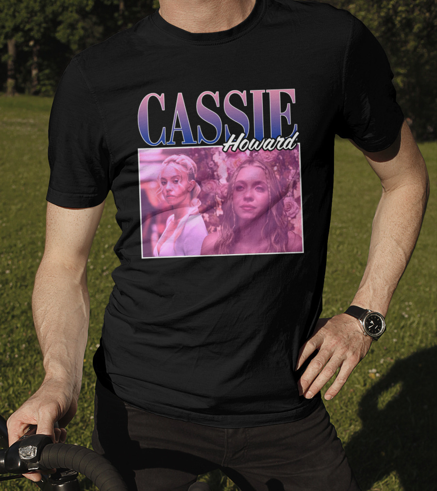 Cassie Howard Euphoria Taylorstoebeans 90s T-Shirt