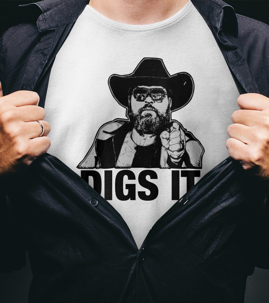 Pat McAfee Cowboy Style Digs It Rugged Look T-Shirt