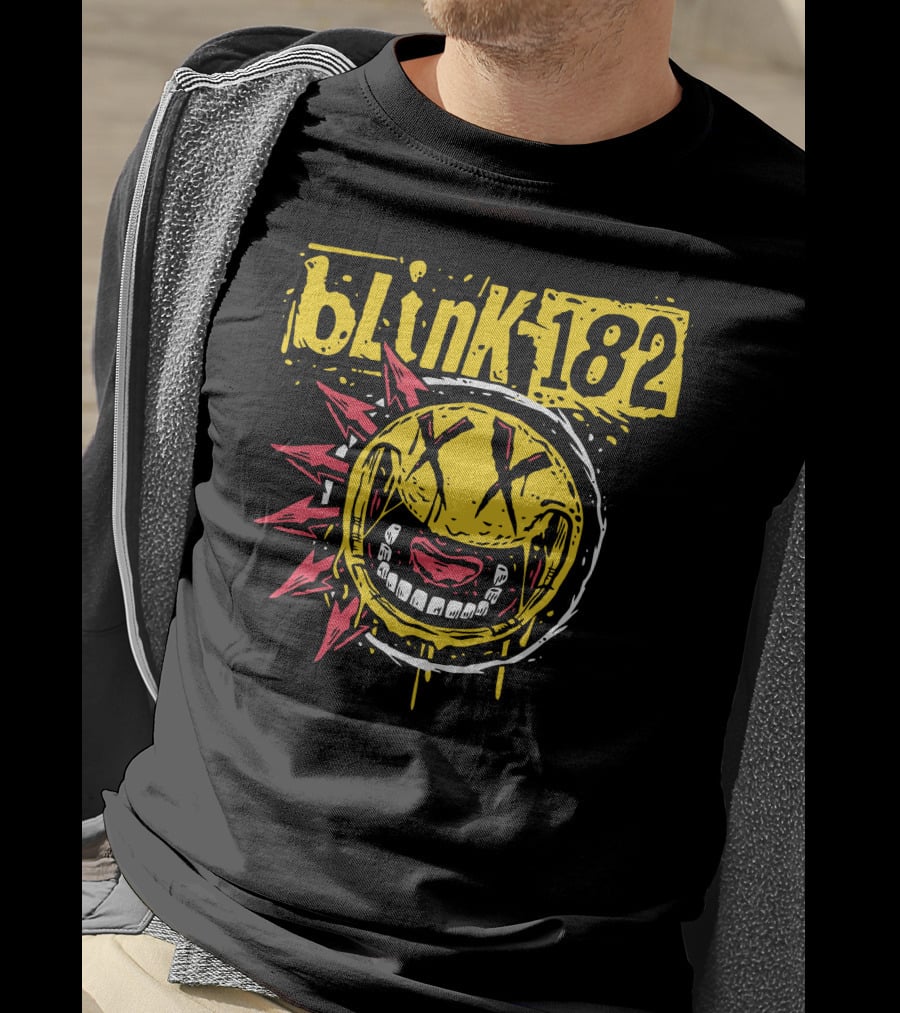 Blink182 Punk Smiley Distressed Face T-Shirt