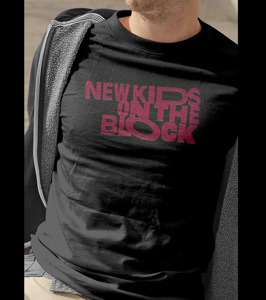 New Kids On The Block Vintage Glitter Lettering Classic T-Shirt
