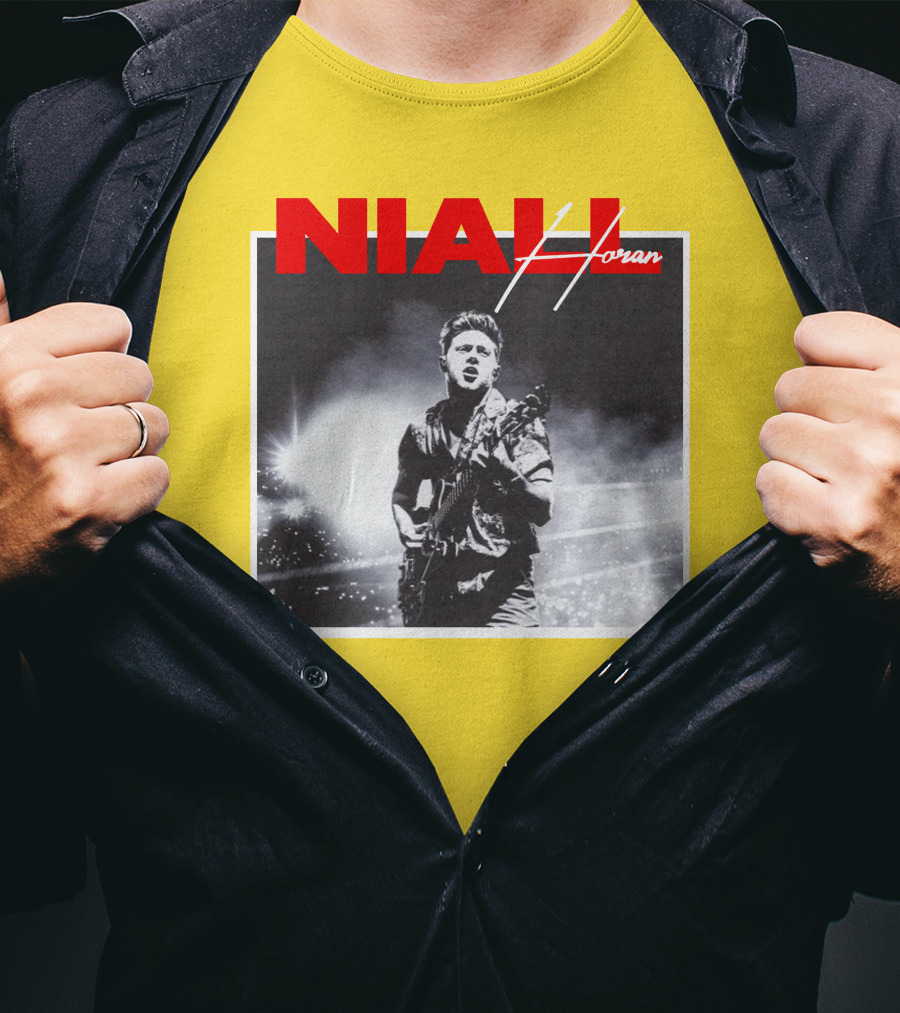 Niall Horan Live Performance Black And White Stage Photo With Red Name Highlight T-Shirt
