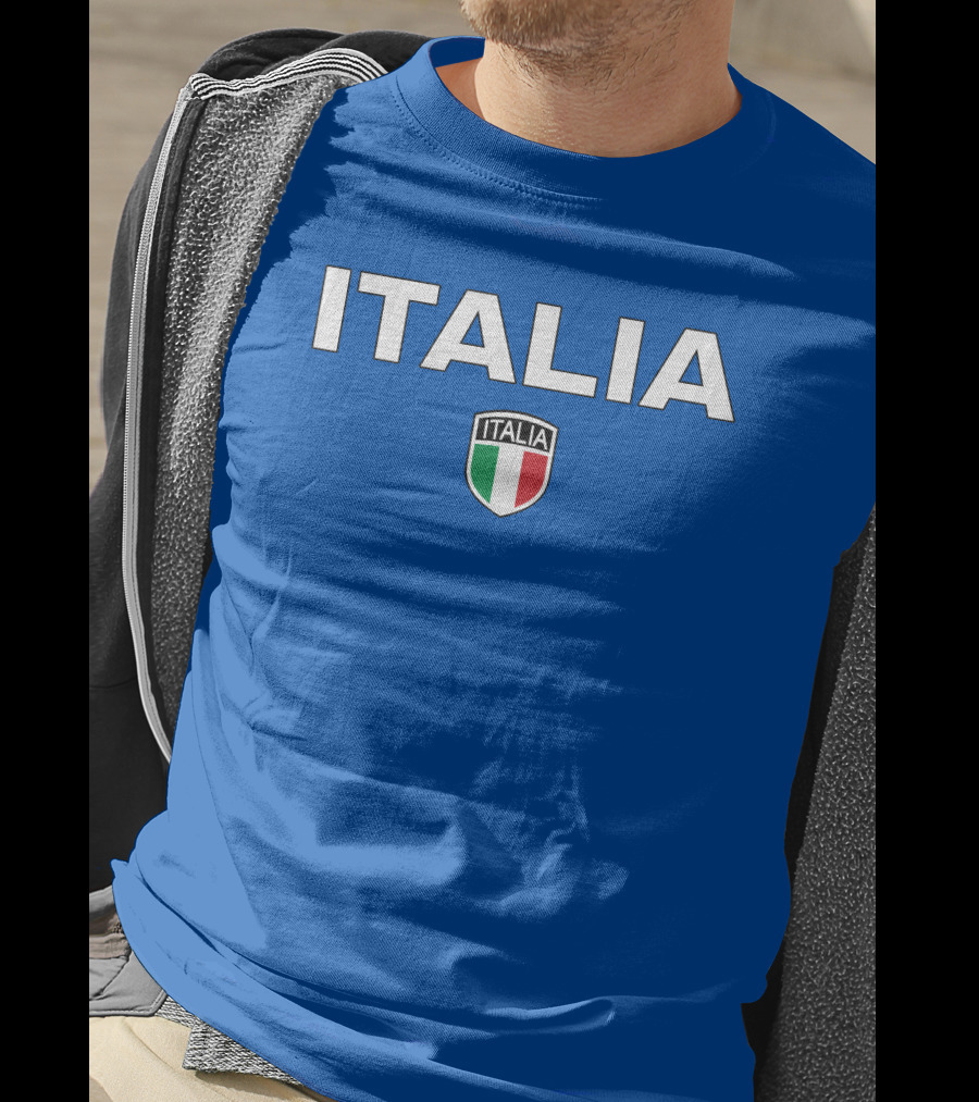 Rubi Rose Wearing Italia Italy Football Crest Blue T-Shirt