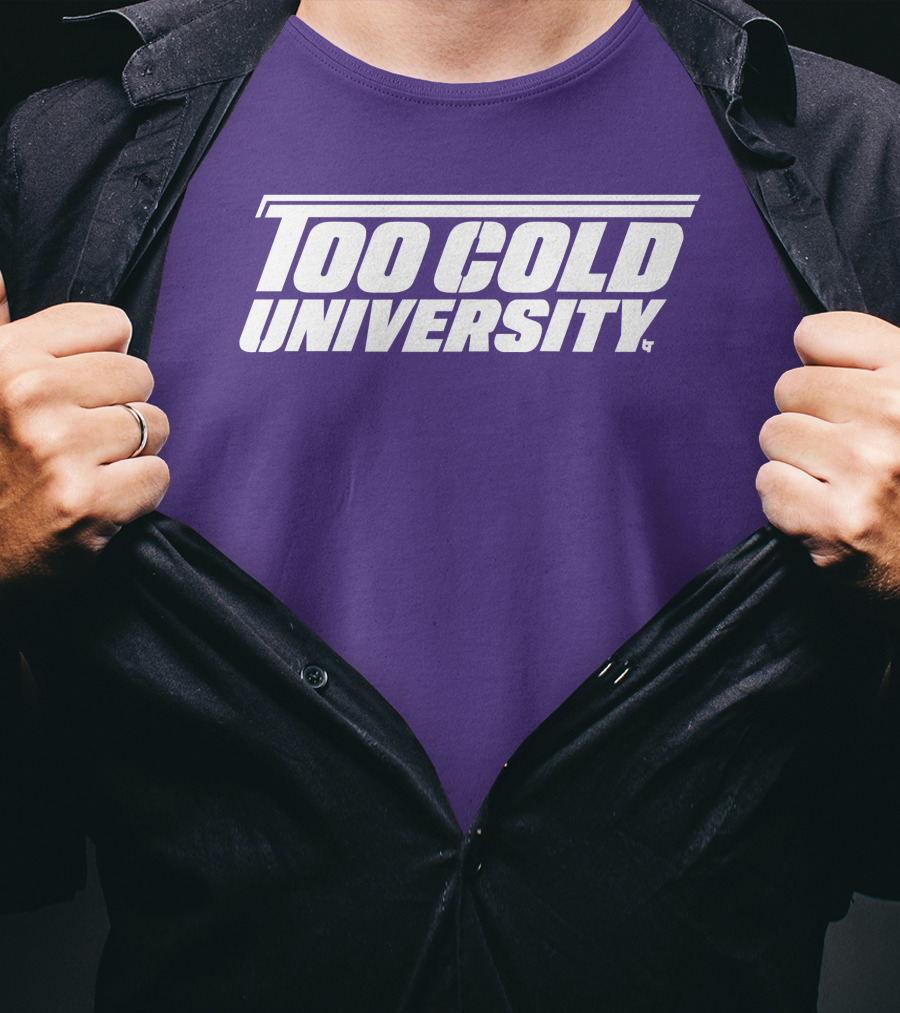 Too Cold University Vintage Style Retro Sports College T-Shirt