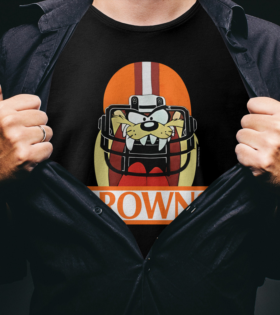 Browns 1993 Cleveland Warner Bros Tazmanian Devil Helmet T-Shirt