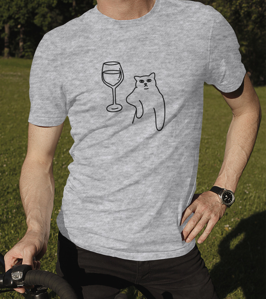 Chat De Vin Wine Glass Cat T-Shirt