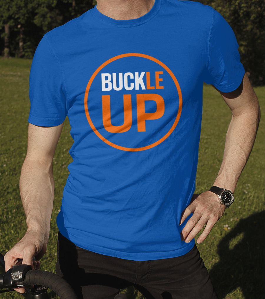 BUCKLE UP Alex Cohen Deesha T-Shirt
