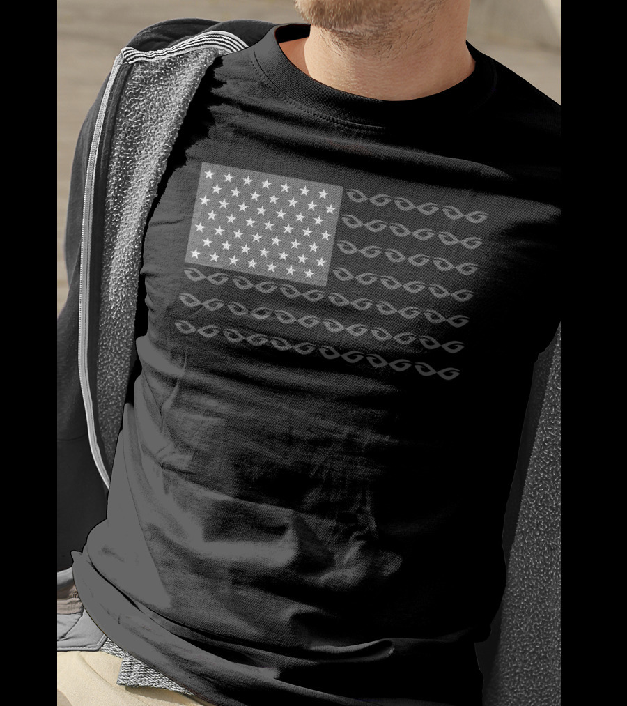 Geeks + Gamers American Flag Nerd Culture Symbol T-Shirt